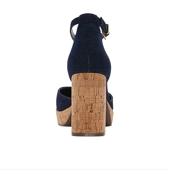DENIM ROUND TOE BLOCK HEEL SZ 9 NWT
